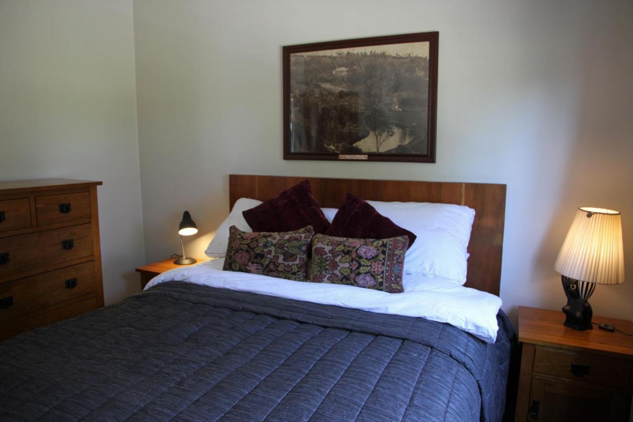 Tarawhata Thermal Apartment 新普利茅斯 外观 照片
